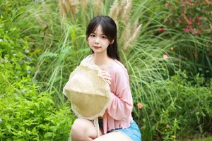Contemporary Portraiture Featuring Mu Yan Se Cc in YiTuYu Art Language Vol.5623 - image 8