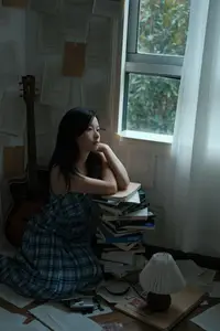 YiTuYu Vol.8762 Hu Die Mei Mei Capturing Solitude Art Language Unveiled - image 19