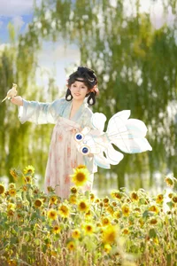 YiTuYu Vol.10314 Song Bing Jiu Jiu: Comprehensive 57-Photo Art Language Visual Experience - image 3