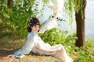 YiTuYu Vol.10314 Song Bing Jiu Jiu: Comprehensive 57-Photo Art Language Visual Experience - image 6