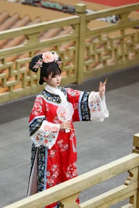 Captivating Visuals in YiTuYu Art Language Vol.6541 with Wo Shi Xiao Sui Sui - image 9