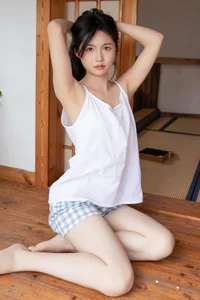 Discover Elegance in YiTuYu Art Language Vol.4555 Featuring Model Zora - image 14