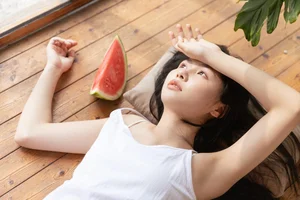 Discover Elegance in YiTuYu Art Language Vol.4555 Featuring Model Zora - image 10