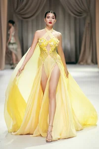 Iconic Duo Ky Duyen and Minh Trieu Reunite in a Stunning Display of High-Fashion Elegance and Glamour - image 10