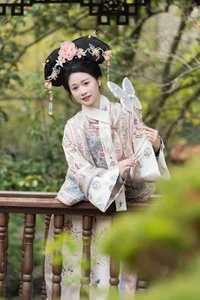Timeless Grace: YiTuYu Art Language Vol.6646 Featuring Cheng Zi Shu - image 15