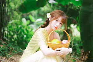 Elegant Portraiture in YiTuYu Art Language Vol.4609 featuring Lin Lin - image 12