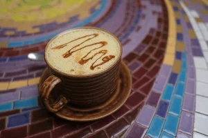 Hanoi Egg Coffee: The Iconic Vietnamese Drink Loved by Global Celebrities - image 7