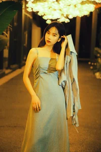 Elegant Moonlight Photography: YiTuYu Art Language Vol.9152 featuring Model Jian Xiao Cheng (44 High-Quality Images) - image 25