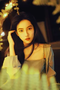 Elegant Moonlight Photography: YiTuYu Art Language Vol.9152 featuring Model Jian Xiao Cheng (44 High-Quality Images) - image 17