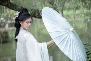 Artistic Portrait Photography: YiTuYu Art Language Vol.6272 Featuring Ling Ling - image 0