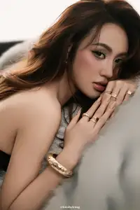 Alluring Beauty: Woman in Elegant Fur Coat & Lace Lingerie 1000024672 - image 1