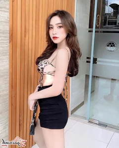 Sizzling Summer Style: How This Viral Fashion Influencer is Redefining Bold and Confident Aesthetics - image 31