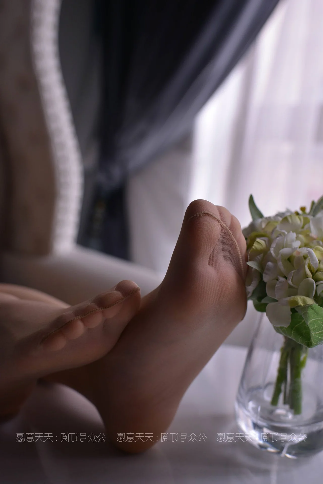 IESS Artistic Series: Xiao Jie Dancing with Flowers