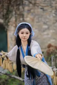 Zhang Ying: Rustic Charm of a Traditional Farm Girl - YiTuYu Vol.8653 - image 8