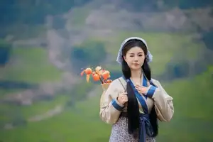Zhang Ying: Rustic Charm of a Traditional Farm Girl - YiTuYu Vol.8653 - image 15