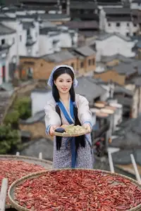 Zhang Ying: Rustic Charm of a Traditional Farm Girl - YiTuYu Vol.8653 - image 10