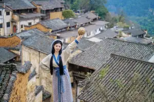Zhang Ying: Rustic Charm of a Traditional Farm Girl - YiTuYu Vol.8653 - image 9