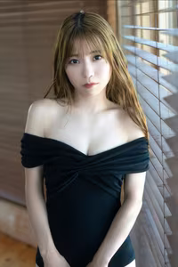 JP Asaka – FRIDAY Monthly Girl 043 Part 2: Captivating Natural Beauty Unveiled - image 16