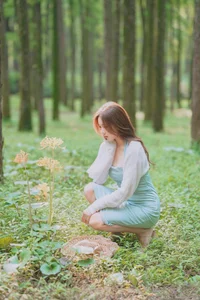 Elegant Portraits in YiTuYu Art Language Vol.4264 with Yi Zhi You You - image 0
