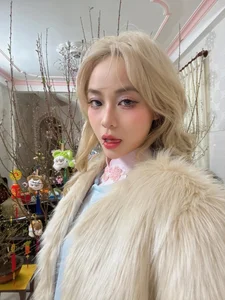 Streamer MisThy Stuns Fans with Elegant and Sophisticated Lunar New Year Photoshoot - image 5