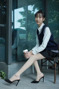 Tuan Tuan Pure Jade Academy Style IESS Collection - image 15
