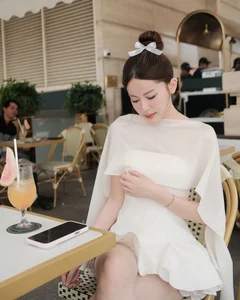 The Impeccable Elegance of Tang My Han: Redefining the Modern Lady Aesthetic - image 10