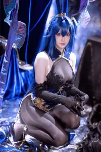 Coser Hoshilily as Azur Lane New Jersey: Enchanting Bunny Garden Beauty! - image 12