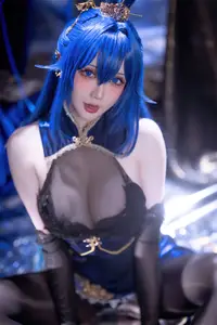 Coser Hoshilily as Azur Lane New Jersey: Enchanting Bunny Garden Beauty! - image 5