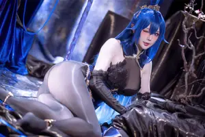 Coser Hoshilily as Azur Lane New Jersey: Enchanting Bunny Garden Beauty! - image 7