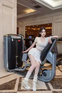 XingYan Vol.408: Li Li Sha - Elegant Beauty in Modern Fitness Style - image 11