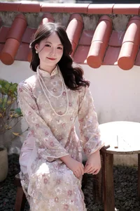 Elegant Floral Vietnamese Ao Dai - Traditional Silk Dress for Women | Authentic Cultural Fashion and Spring Style Inspiration - image 0