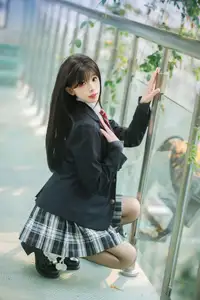 Xian Nu Juan (Vol.8662 YiTuYu) Serene Stroll in a Lush Botanical Garden - image 3