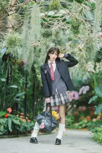 Xian Nu Juan (Vol.8662 YiTuYu) Serene Stroll in a Lush Botanical Garden - image 6