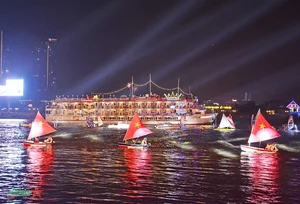 Ho Chi Minh City River Festival: Capturing the Shimmering Singing River Cultural Performance and Art Gallery - image 5