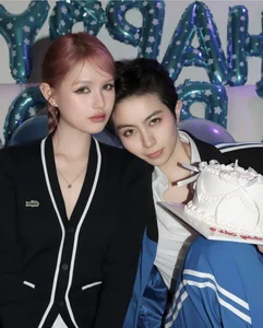 Gil Le: Mastering Androgynous Style Amidst Rising Celebrity Rumors - image 5