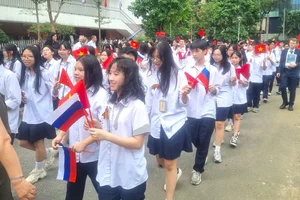 Hanoi’s Immortal Regiment: Honoring the Shared Heroism of Vietnam and Russia - image 1