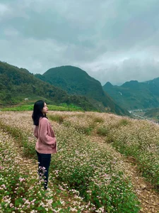 Huyen Trang Explores the Majestic Beauty of Ha Giang, Vietnam - image 6