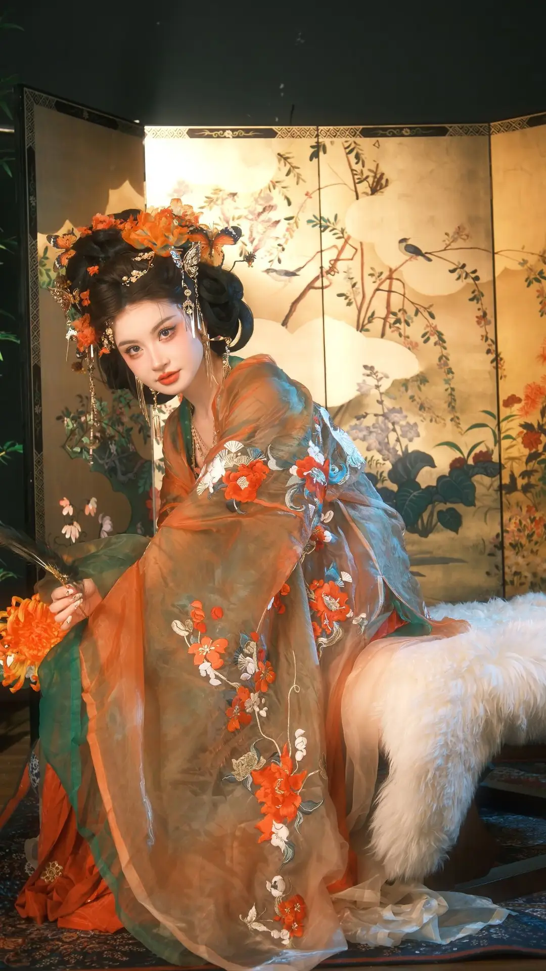 Lin Yi Lan: Captivating Classical Beauty in YiTuYu Vol.8585 Artistic Collection