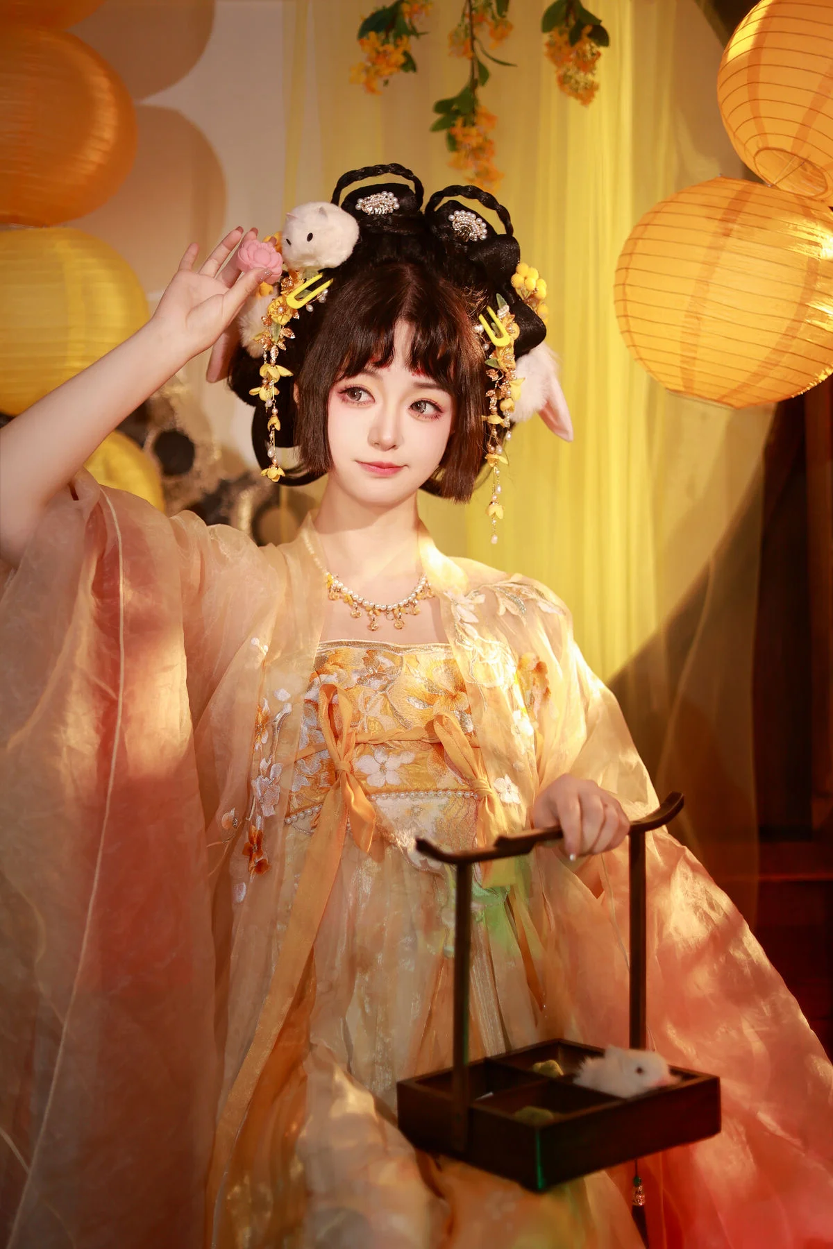 Creative Portraits: YiTuYu Art Language Vol.7669 Bu Ke Ai De He He Miao
