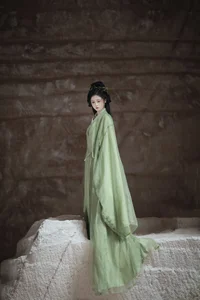 YiTuYu Art Language Vol.7764: He Xiang Gu Visual Art Gallery - image 15