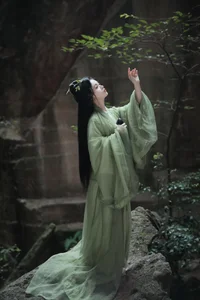 YiTuYu Art Language Vol.7764: He Xiang Gu Visual Art Gallery - image 19