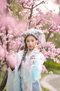 Elegant Artistic Portrait Photography: Featuring Zang Yi Tong in YiTuYu Art Language Vol.9027 Collection - image 8