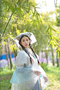 Elegant Artistic Portrait Photography: Featuring Zang Yi Tong in YiTuYu Art Language Vol.9027 Collection - image 10