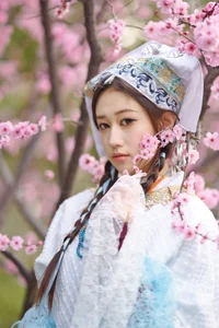 Elegant Artistic Portrait Photography: Featuring Zang Yi Tong in YiTuYu Art Language Vol.9027 Collection - image 40