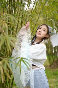 Elegant Artistic Portrait Photography: Featuring Zang Yi Tong in YiTuYu Art Language Vol.9027 Collection - image 38