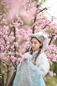 Elegant Artistic Portrait Photography: Featuring Zang Yi Tong in YiTuYu Art Language Vol.9027 Collection - image 57