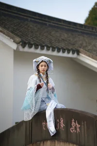 Elegant Artistic Portrait Photography: Featuring Zang Yi Tong in YiTuYu Art Language Vol.9027 Collection - image 36
