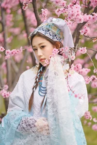 Elegant Artistic Portrait Photography: Featuring Zang Yi Tong in YiTuYu Art Language Vol.9027 Collection - image 16