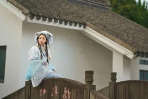 Elegant Artistic Portrait Photography: Featuring Zang Yi Tong in YiTuYu Art Language Vol.9027 Collection - image 15