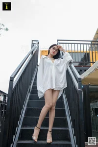 IESS Kele Gallery: Capturing Gentleness in the Boyfriend Shirt Series - image 43